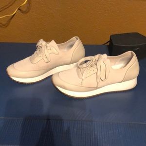 Banana Republic Tennis